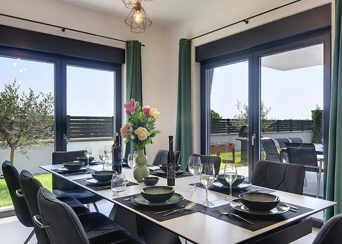 Villa Tika Jadreški