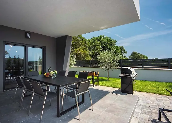 Villa Tika Jadreški